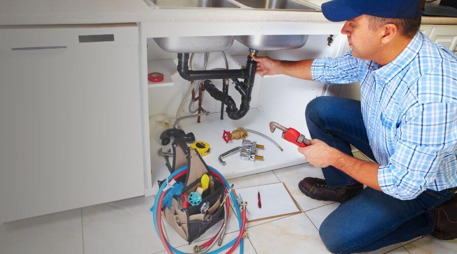 Professional expert plumbing services in De Berry, TX